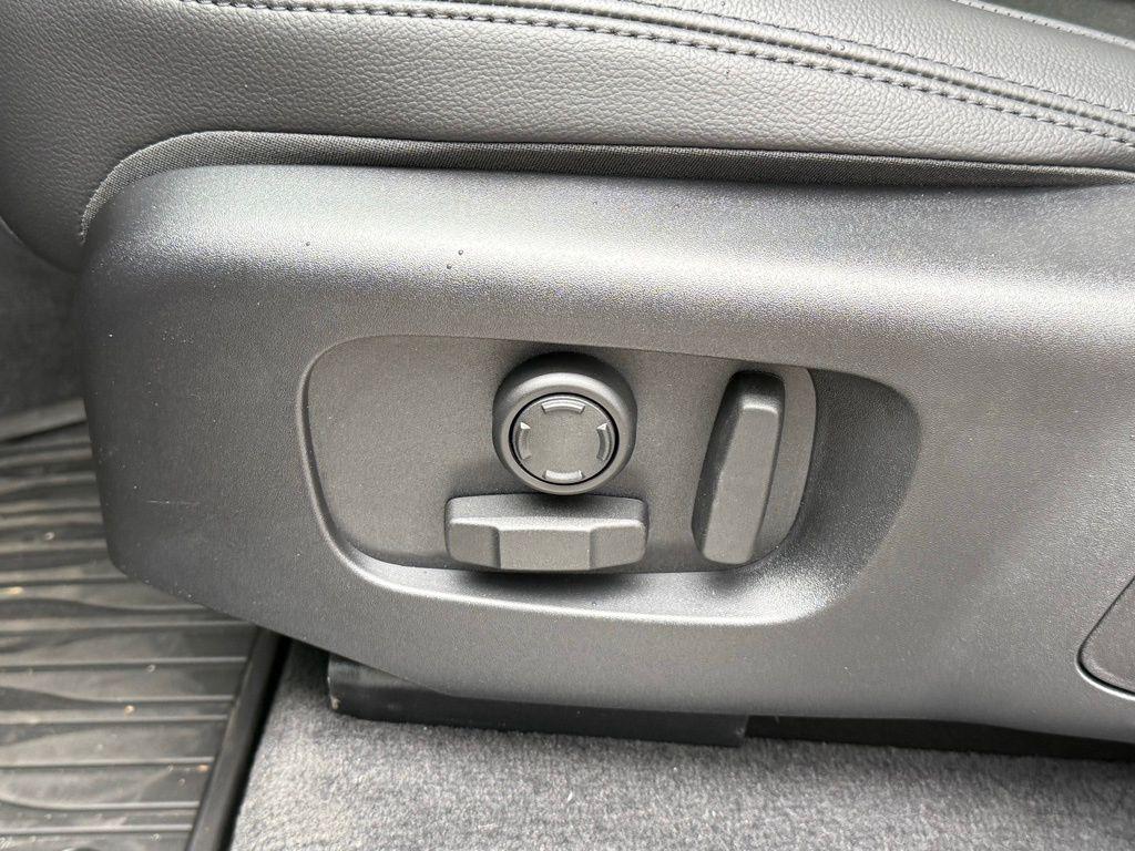 used 2025 Land Rover Range Rover Velar car, priced at $54,663