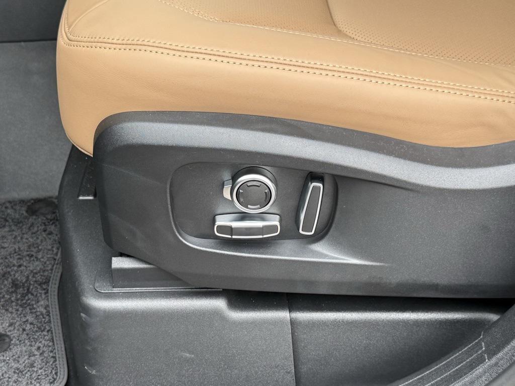 new 2026 Land Rover Defender car, priced at $99,516