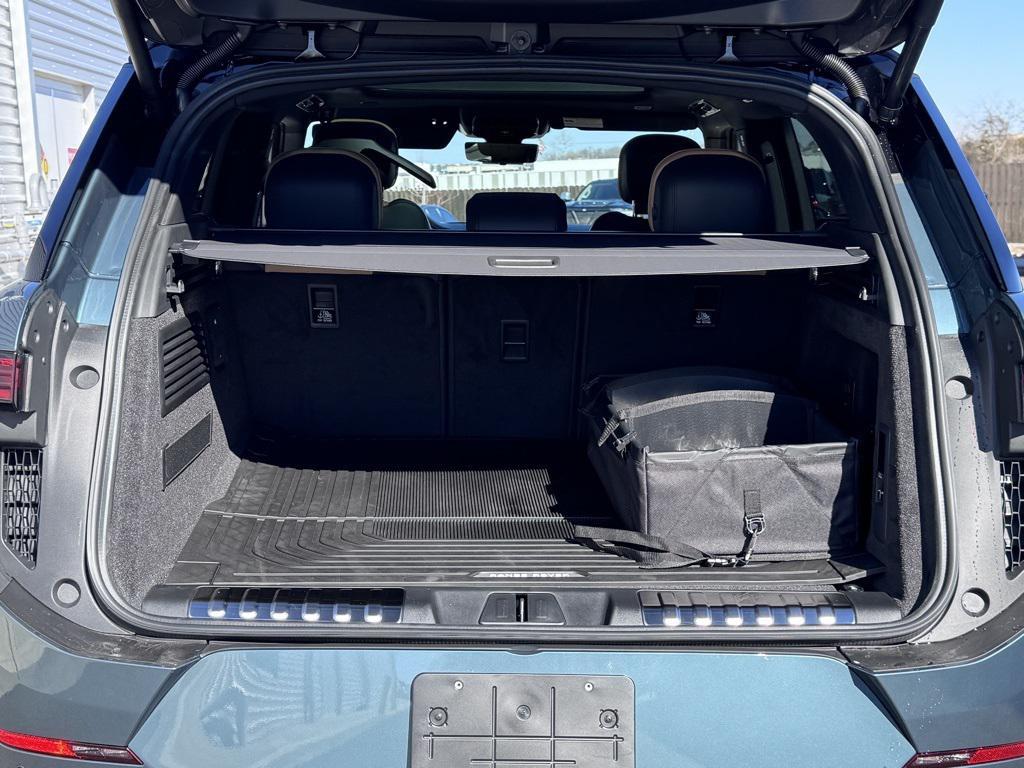 new 2026 Land Rover Range Rover Sport car, priced at $109,975