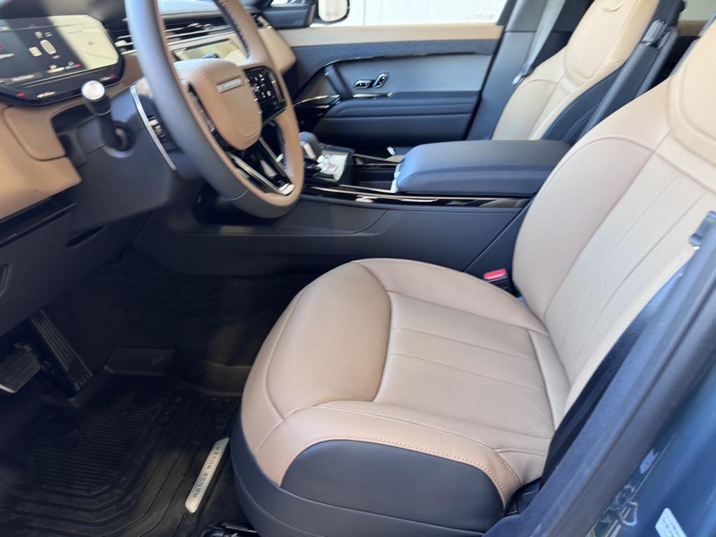new 2026 Land Rover Range Rover Sport car, priced at $109,975