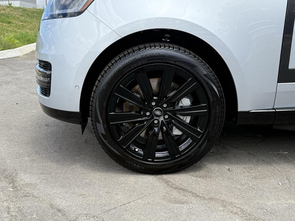 new 2025 Land Rover Range Rover car, priced at $130,280