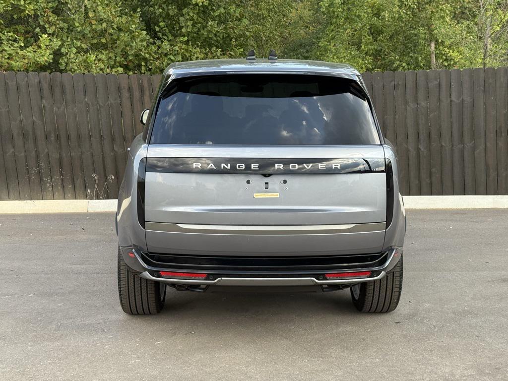 new 2025 Land Rover Range Rover car, priced at $154,480