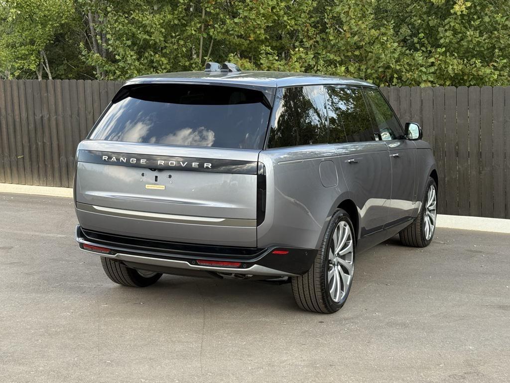 new 2025 Land Rover Range Rover car, priced at $154,480