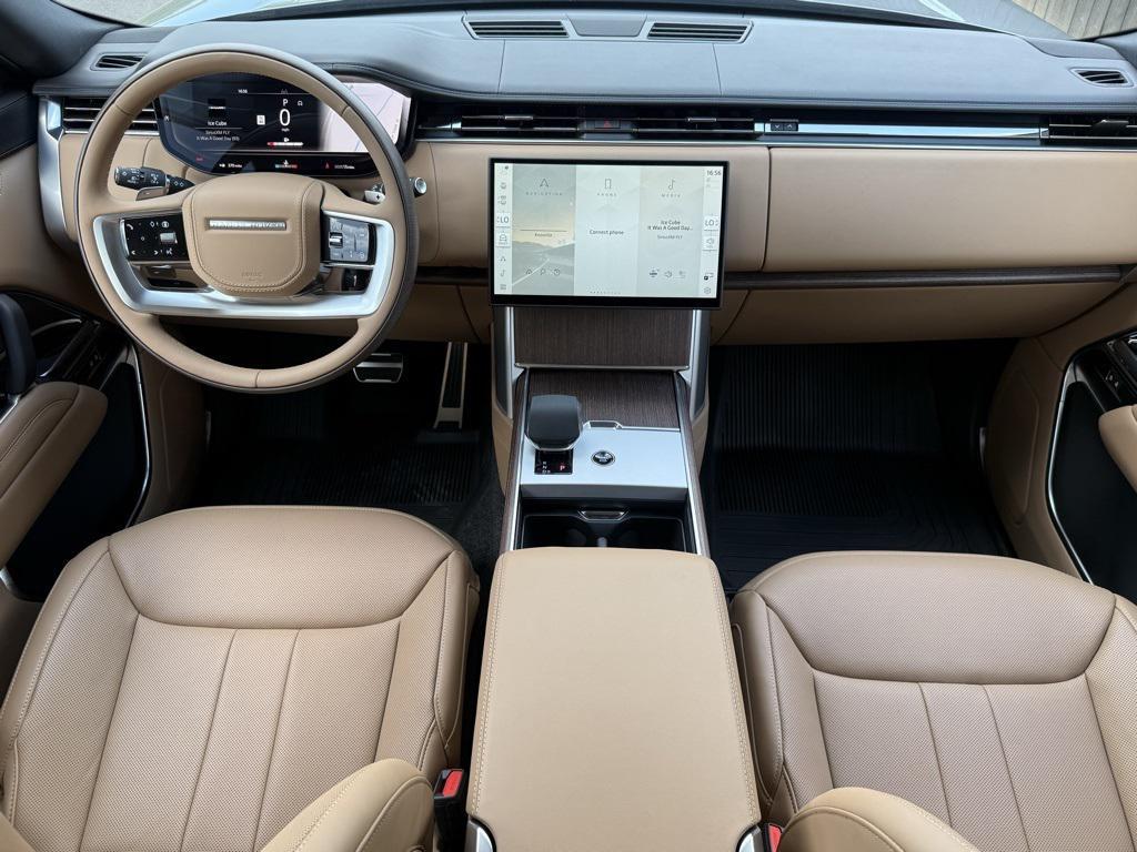 new 2025 Land Rover Range Rover car, priced at $154,480