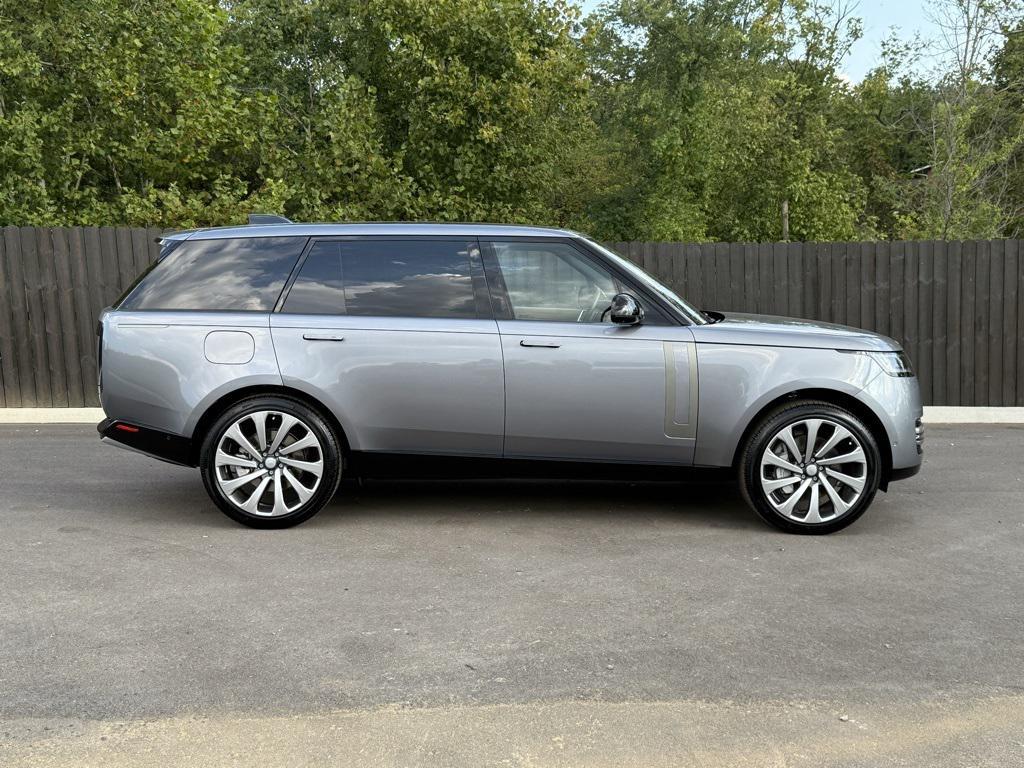 new 2025 Land Rover Range Rover car, priced at $154,480