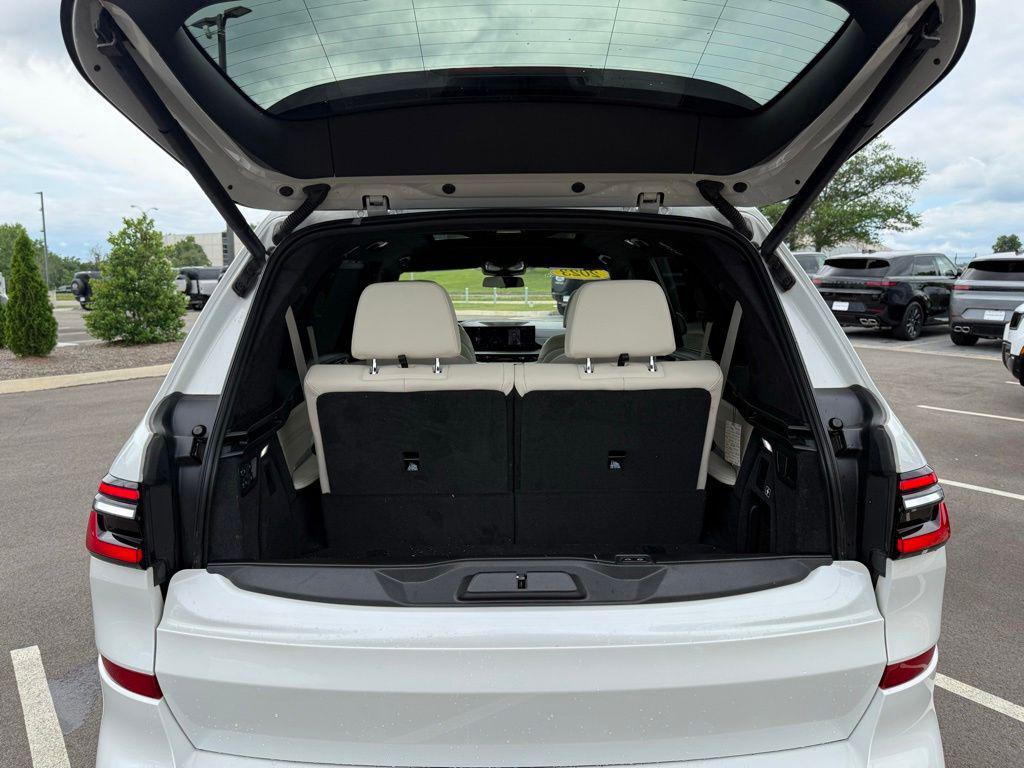 used 2023 BMW X7 car, priced at $49,988