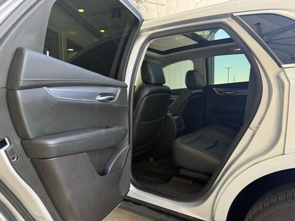 used 2019 Cadillac XT5 car, priced at $17,988