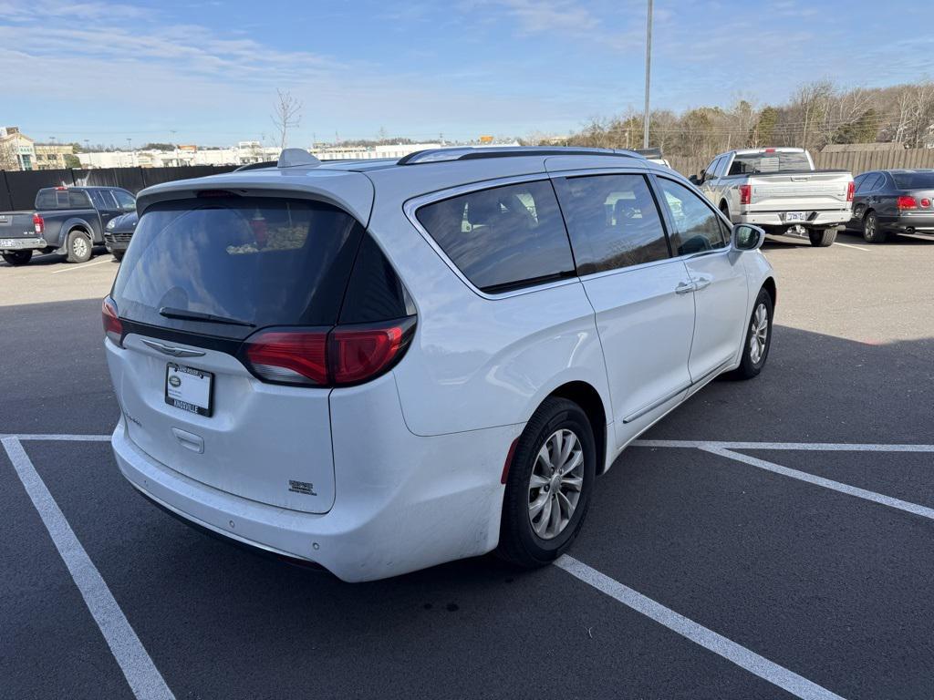 used 2018 Chrysler Pacifica car, priced at $9,988