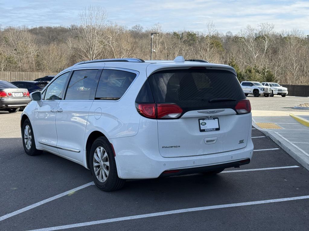 used 2018 Chrysler Pacifica car, priced at $9,988