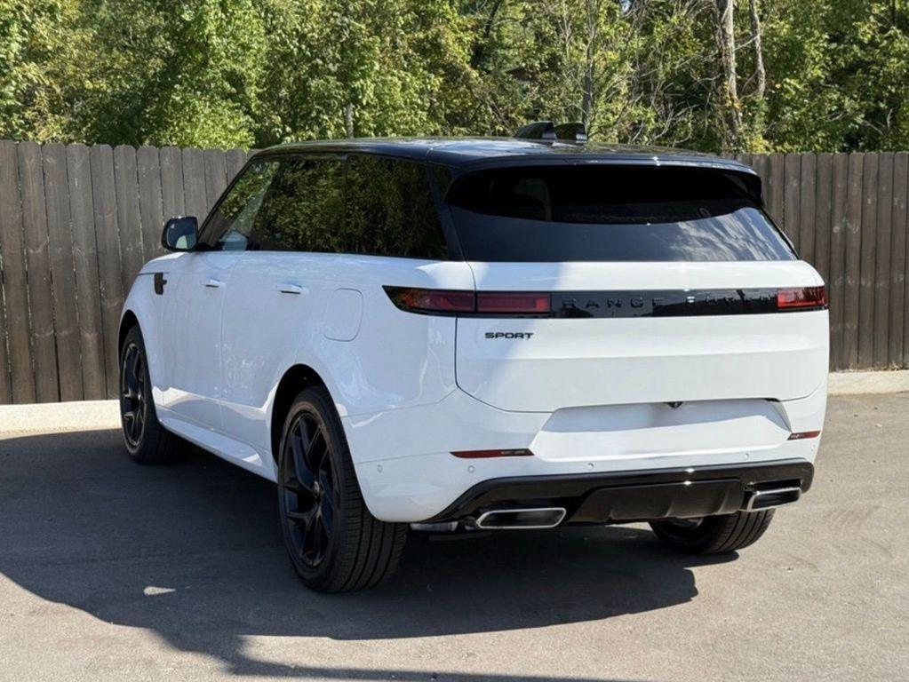 new 2025 Land Rover Range Rover Sport car, priced at $109,240