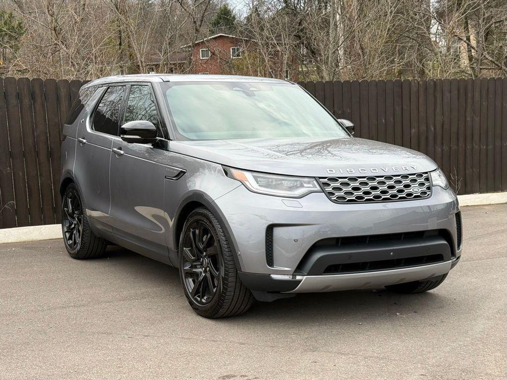 used 2025 Land Rover Discovery car, priced at $55,363
