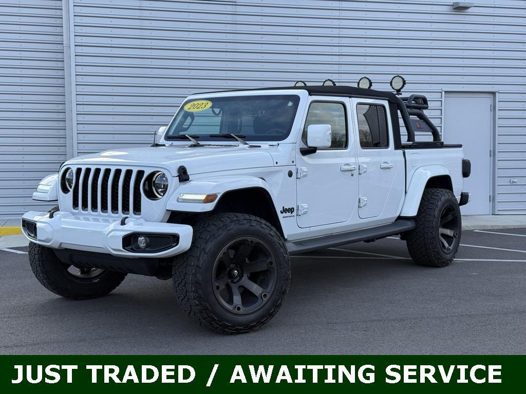 used 2023 Jeep Gladiator car, priced at $38,323