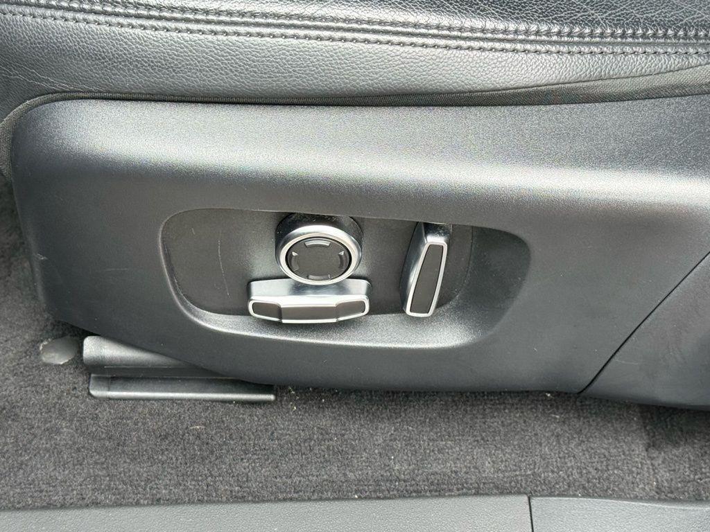 used 2022 Land Rover Range Rover Evoque car, priced at $24,945