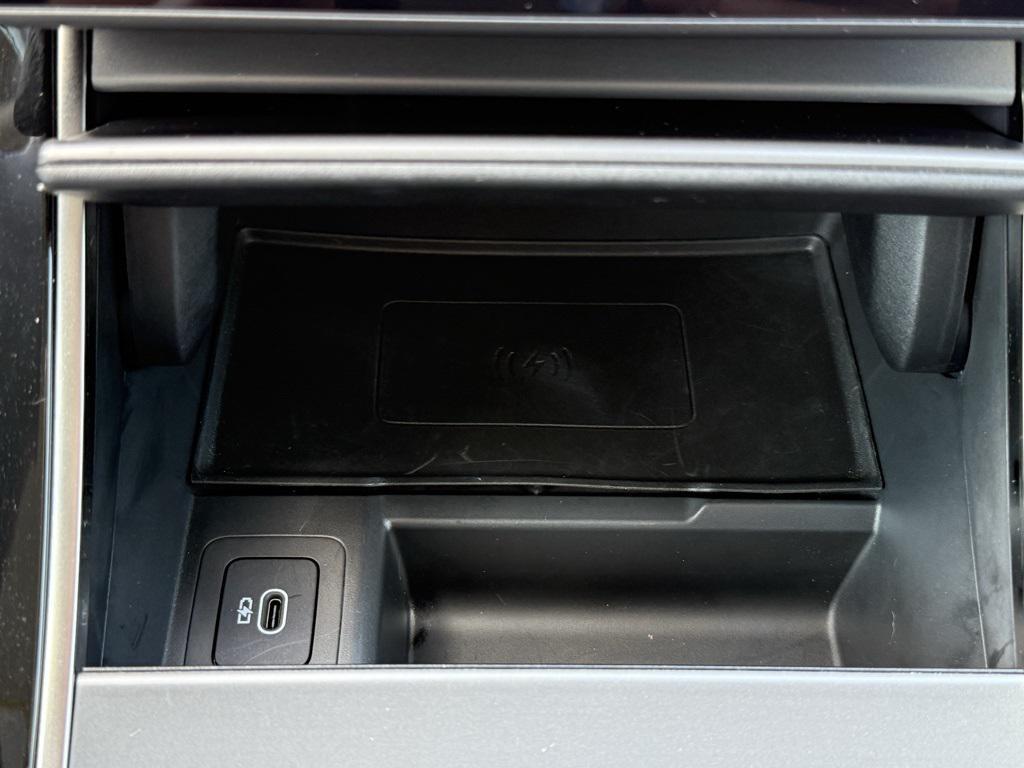 used 2025 Land Rover Range Rover Evoque car