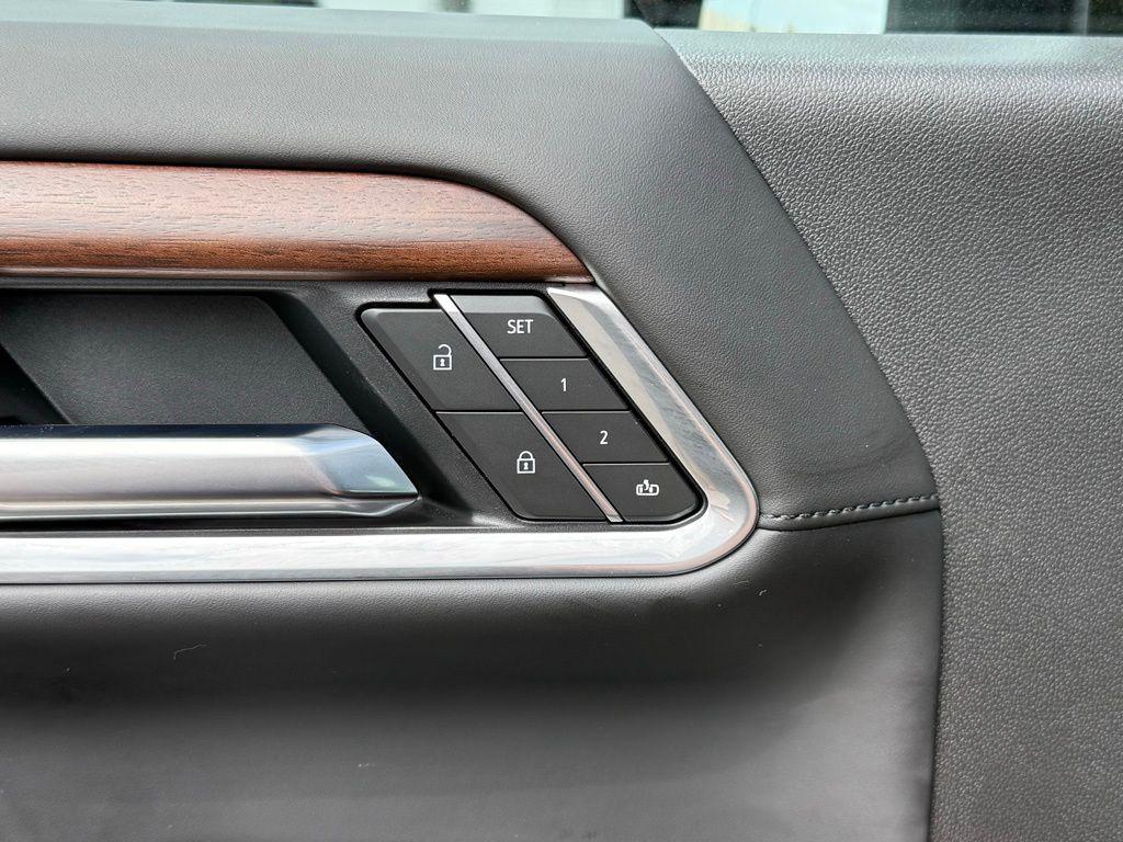 used 2025 GMC Sierra 2500 car, priced at $89,988