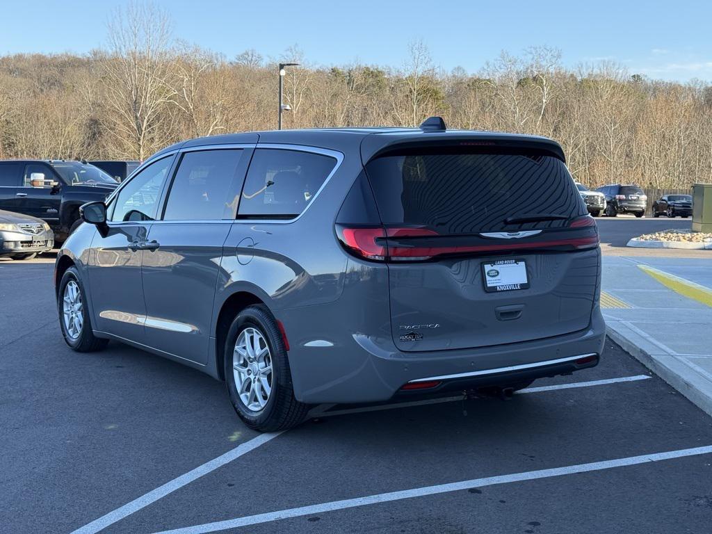 used 2025 Chrysler Pacifica car, priced at $35,988
