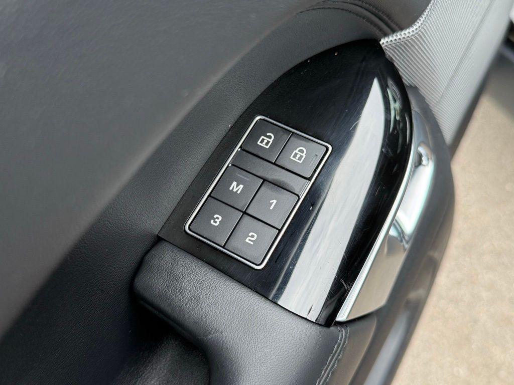 used 2021 Land Rover Range Rover Sport car, priced at $31,823