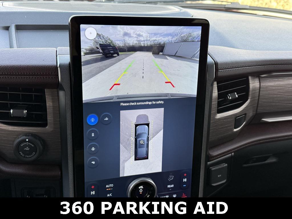 used 2024 Ford Expedition car, priced at $58,623