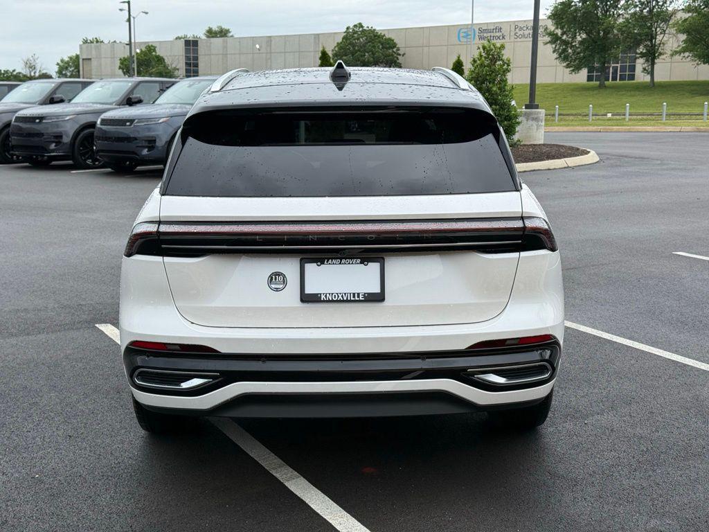 used 2025 Lincoln Nautilus car, priced at $59,623