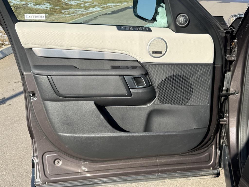 used 2025 Land Rover Discovery car, priced at $66,863