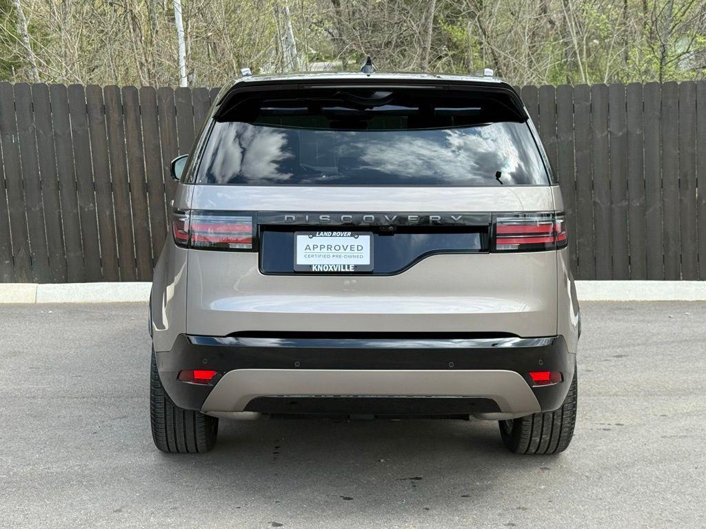 used 2025 Land Rover Discovery car, priced at $58,763