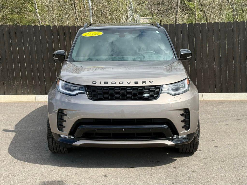 used 2025 Land Rover Discovery car, priced at $58,763