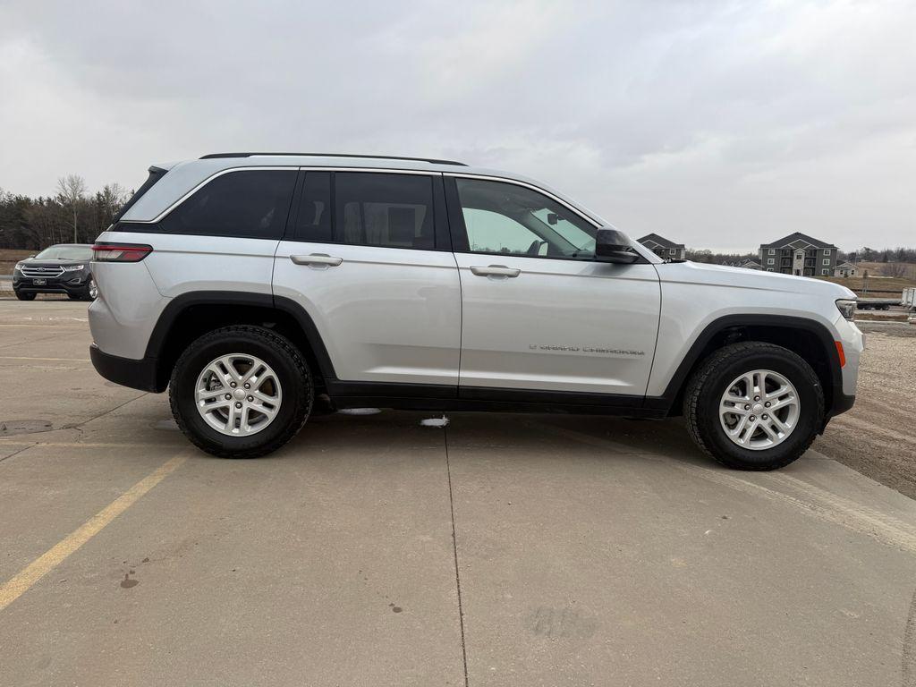 used 2022 Jeep Grand Cherokee car, priced at $25,995