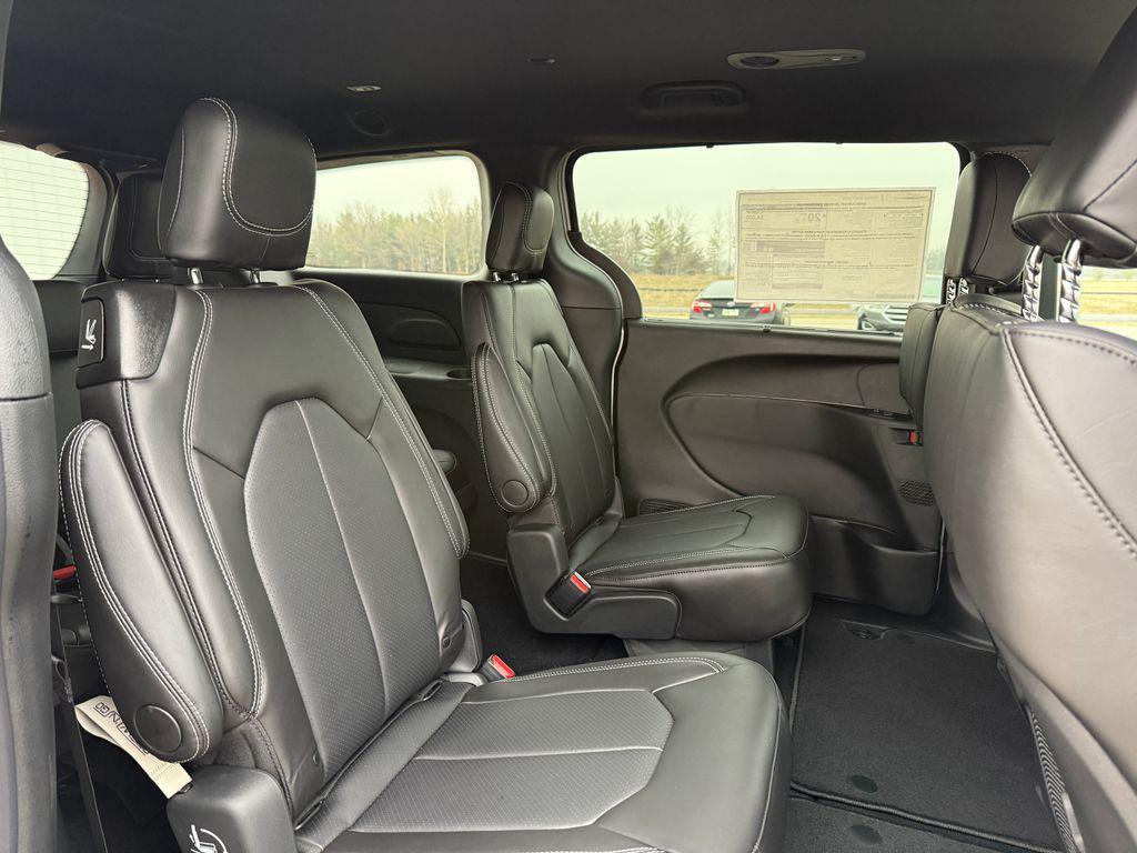 new 2026 Chrysler Pacifica car, priced at $47,317