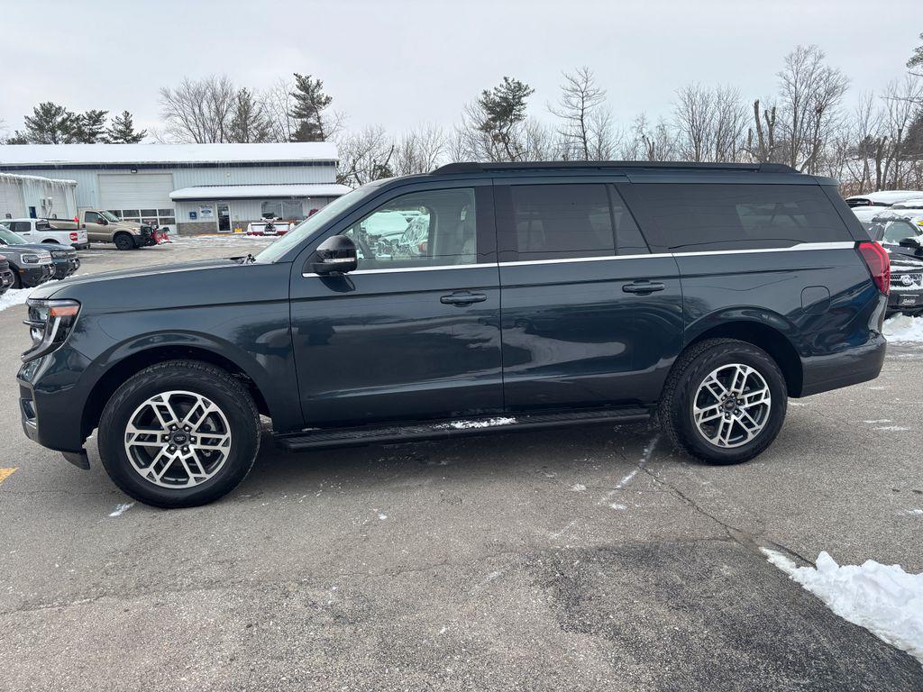 new 2025 Ford Expedition Max car, priced at $73,500