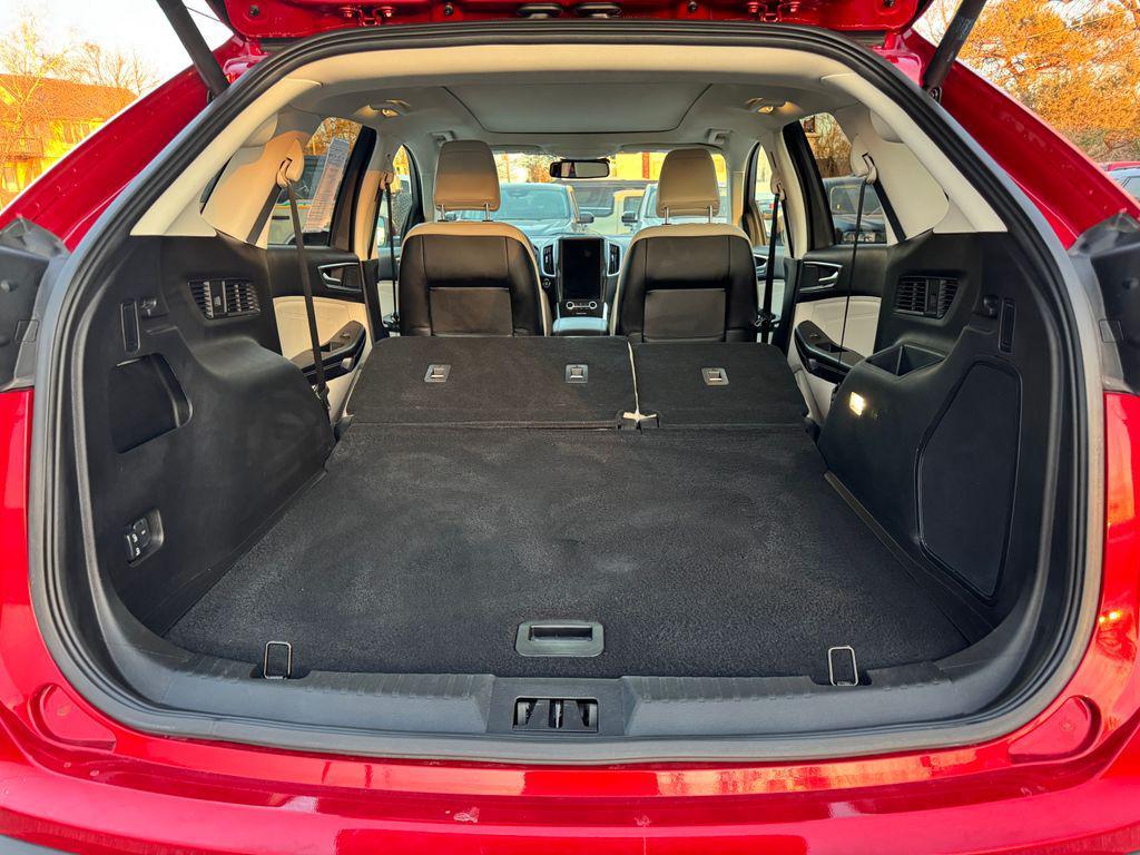 used 2024 Ford Edge car, priced at $34,990