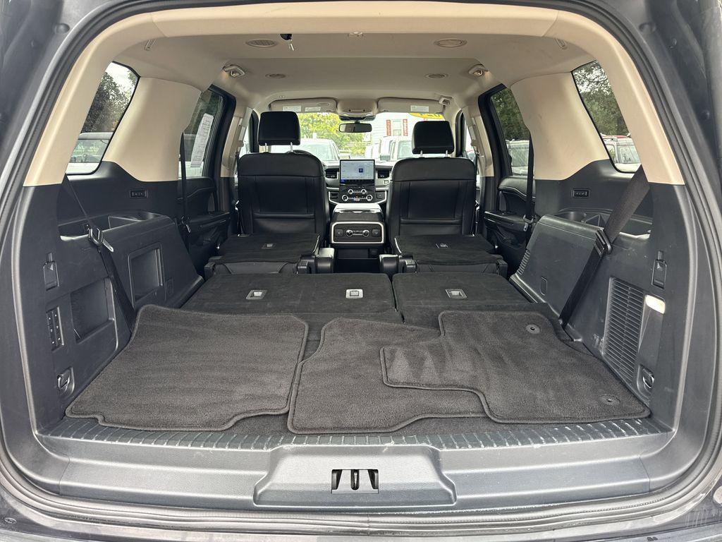 used 2024 Ford Expedition car, priced at $43,990