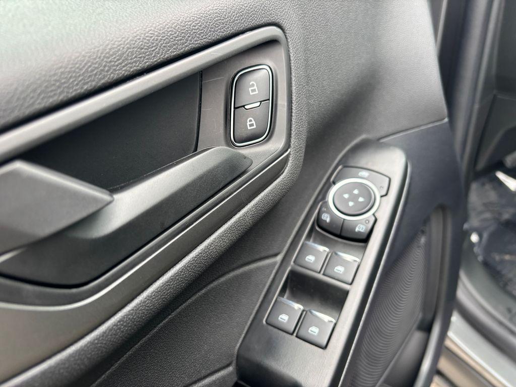 new 2026 Ford Escape car, priced at $30,391