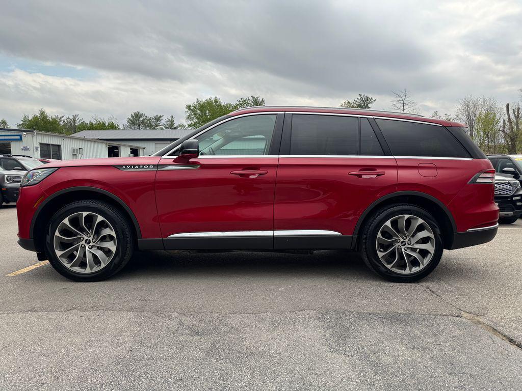 used 2025 Lincoln Aviator car, priced at $52,170