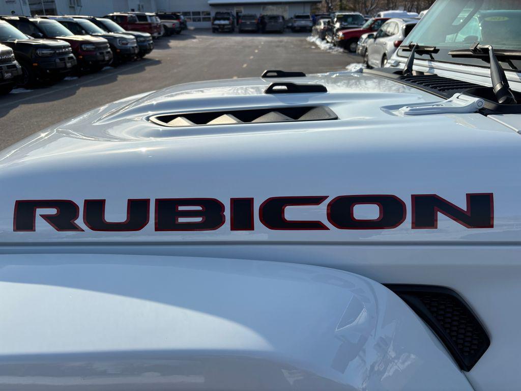 used 2020 Jeep Gladiator car, priced at $34,990