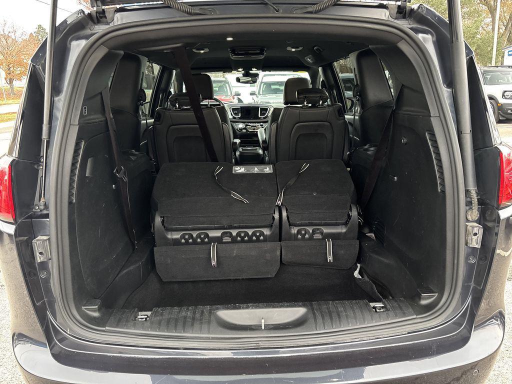 used 2020 Chrysler Pacifica car, priced at $16,990