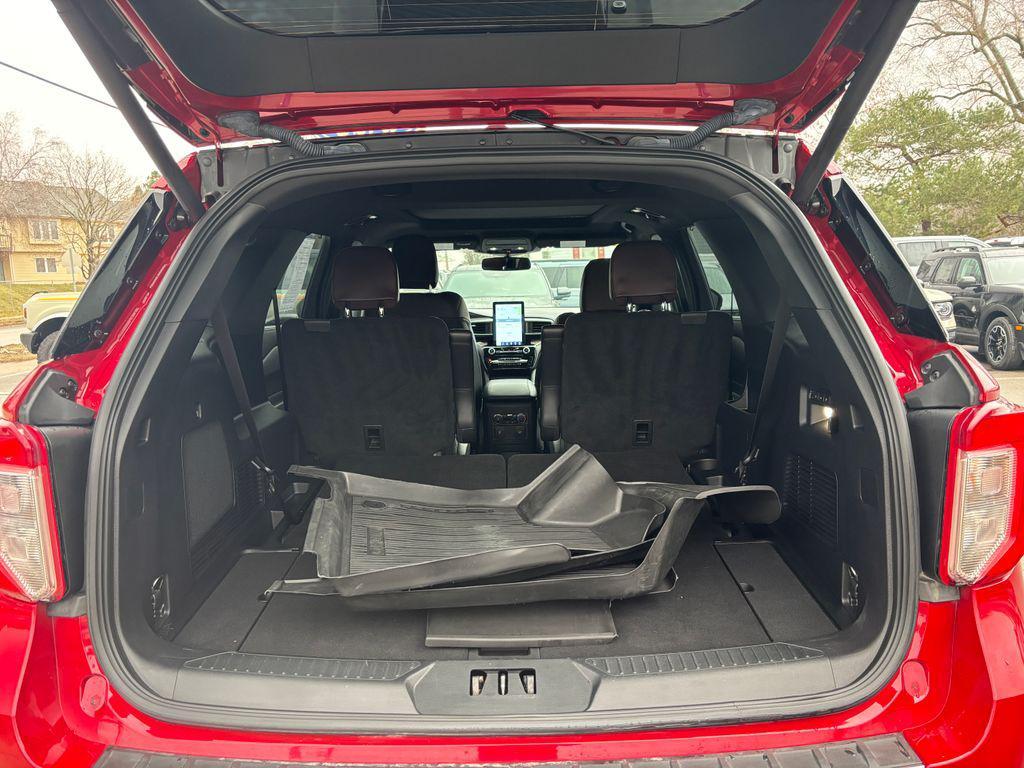 used 2022 Ford Explorer car, priced at $35,990