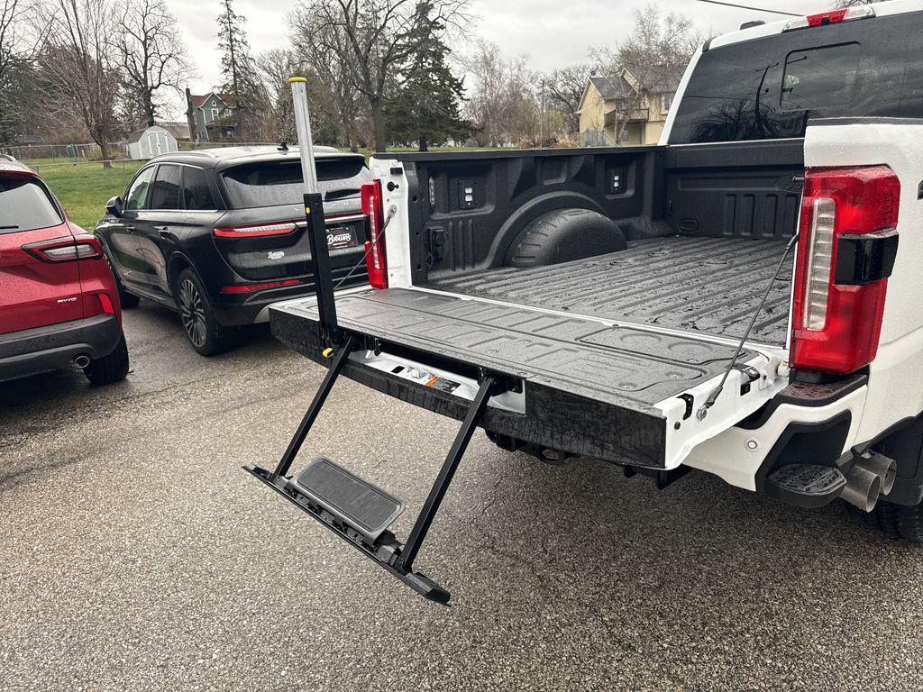 new 2025 Ford F-250 car, priced at $75,925