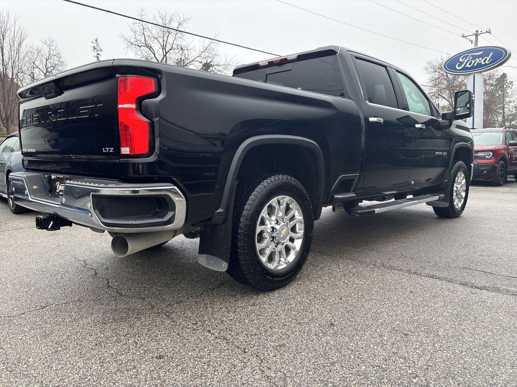used 2025 Chevrolet Silverado 3500 car, priced at $71,990