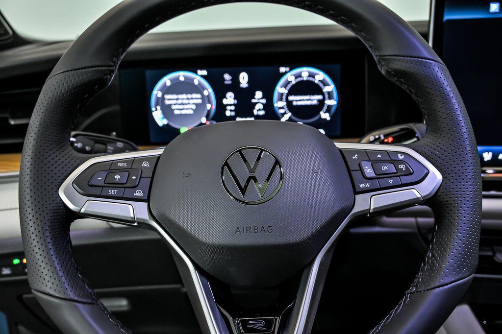 new 2026 Volkswagen Tiguan car, priced at $44,583