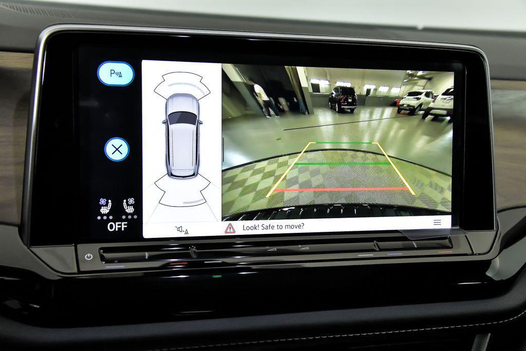 new 2026 Volkswagen Atlas car, priced at $43,811