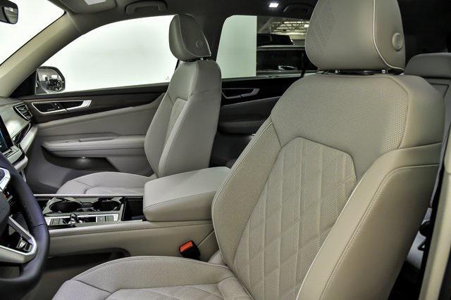 new 2026 Volkswagen Atlas car, priced at $52,181