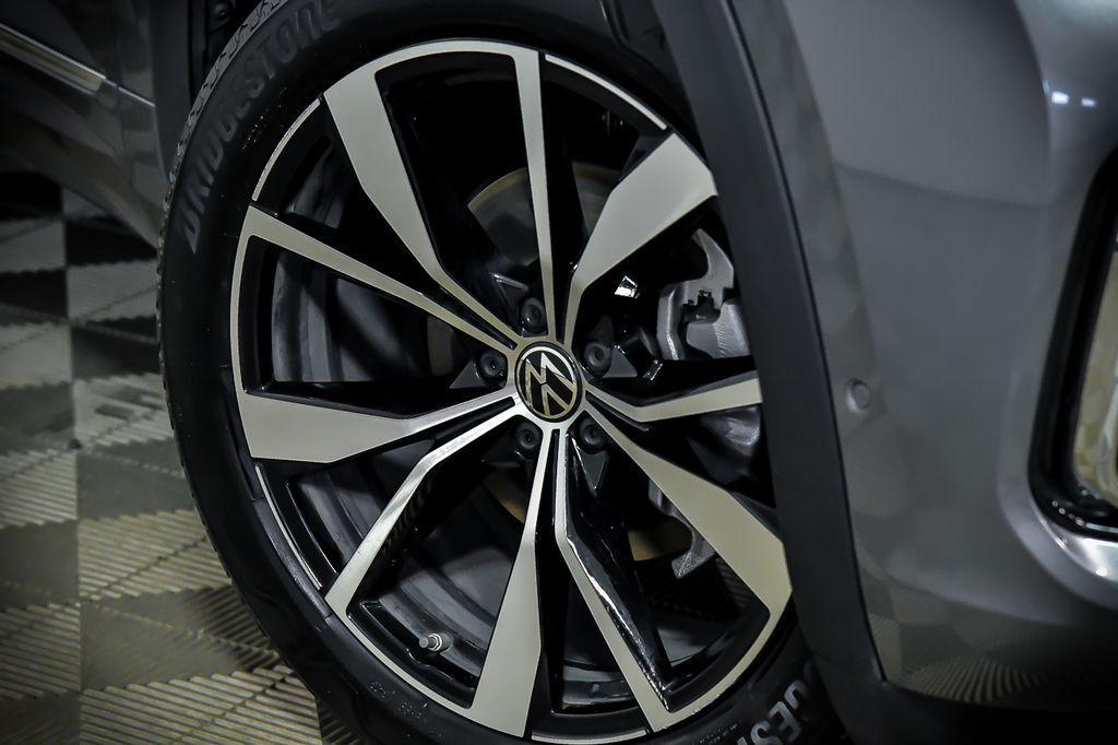new 2026 Volkswagen Atlas car, priced at $52,716