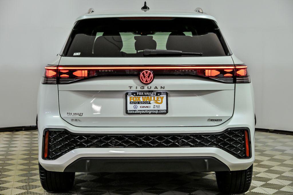 used 2025 Volkswagen Tiguan car, priced at $38,120