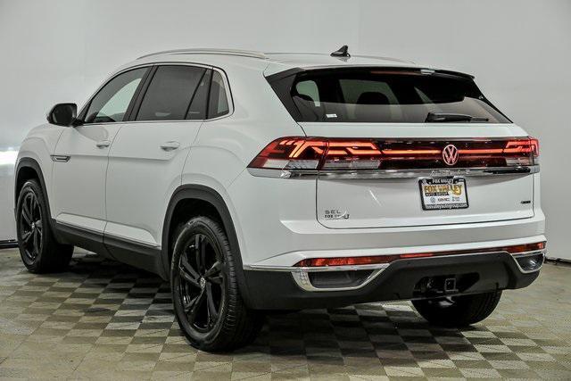 new 2026 Volkswagen Atlas Cross Sport car, priced at $46,966