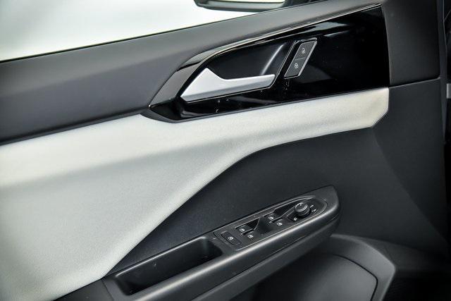 new 2025 Volkswagen Taos car, priced at $25,309