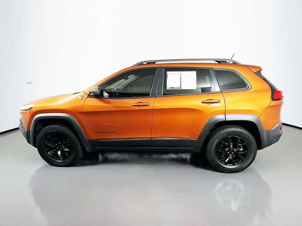 used 2015 Jeep Cherokee car, priced at $11,968