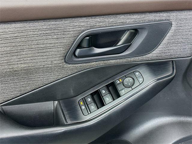 used 2023 Nissan Rogue car, priced at $15,777