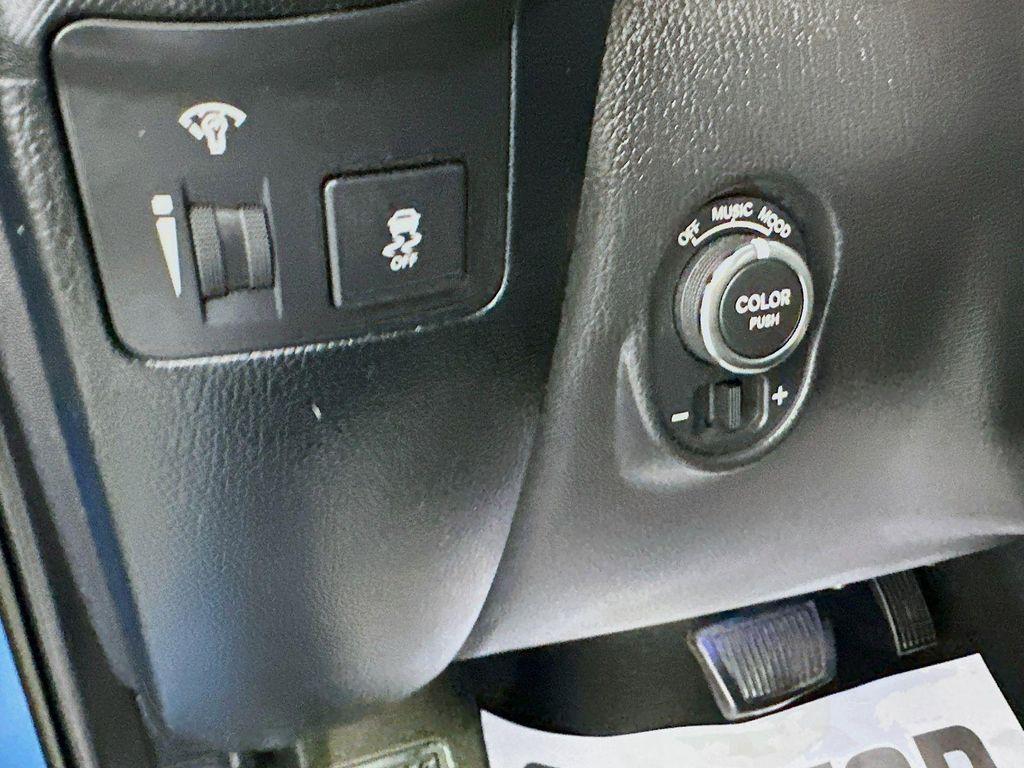 used 2013 Kia Soul car, priced at $6,999