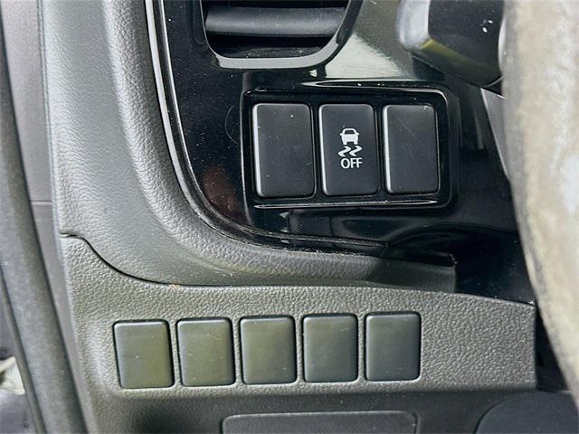 used 2014 Mitsubishi Outlander car, priced at $8,773
