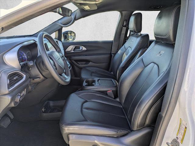 used 2024 Chrysler Pacifica Hybrid car, priced at $25,565